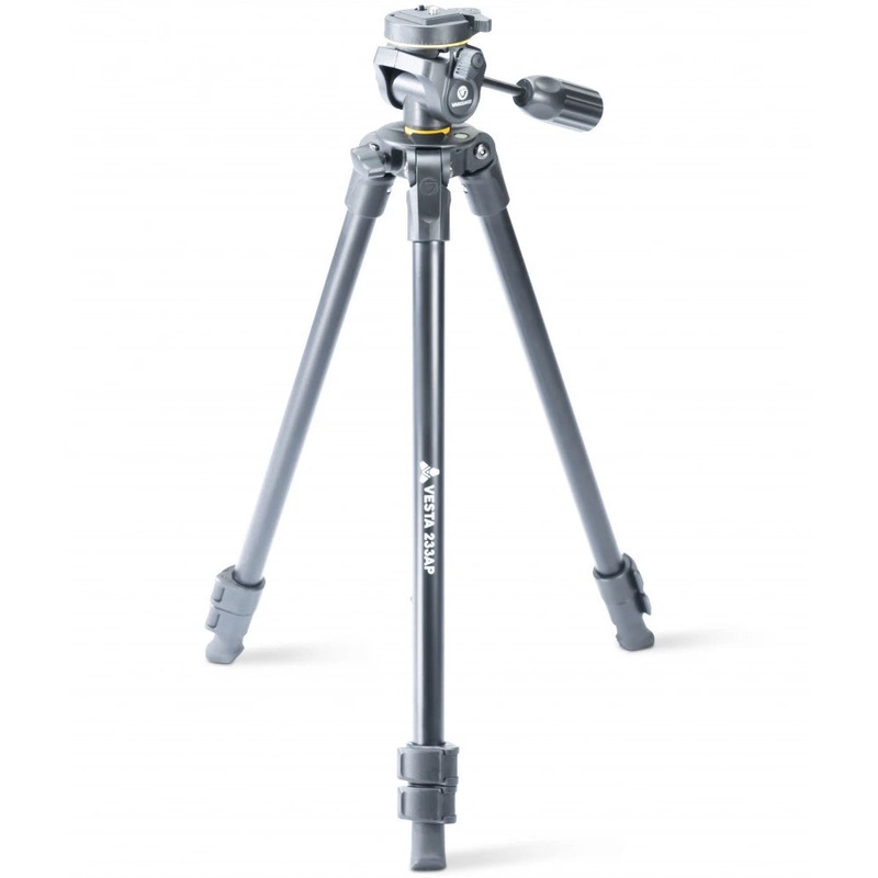 Vanguard Vesta 233AP Aluminum Pan Head Tripod